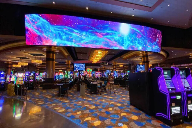 How to Increase Customer Dwell Time in Casinos Using LED Displays ...